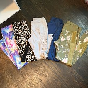 Lot of 5 Leggings size small